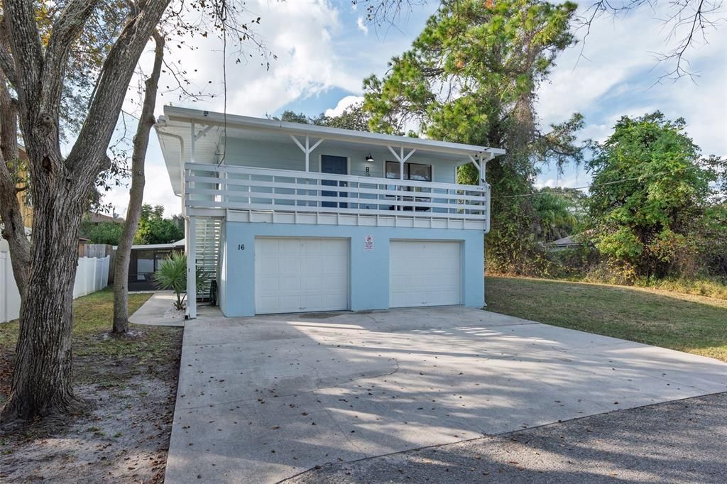 En Venta: $894,000 (6 camas, 0 baños, 2055 Pies cuadrados)