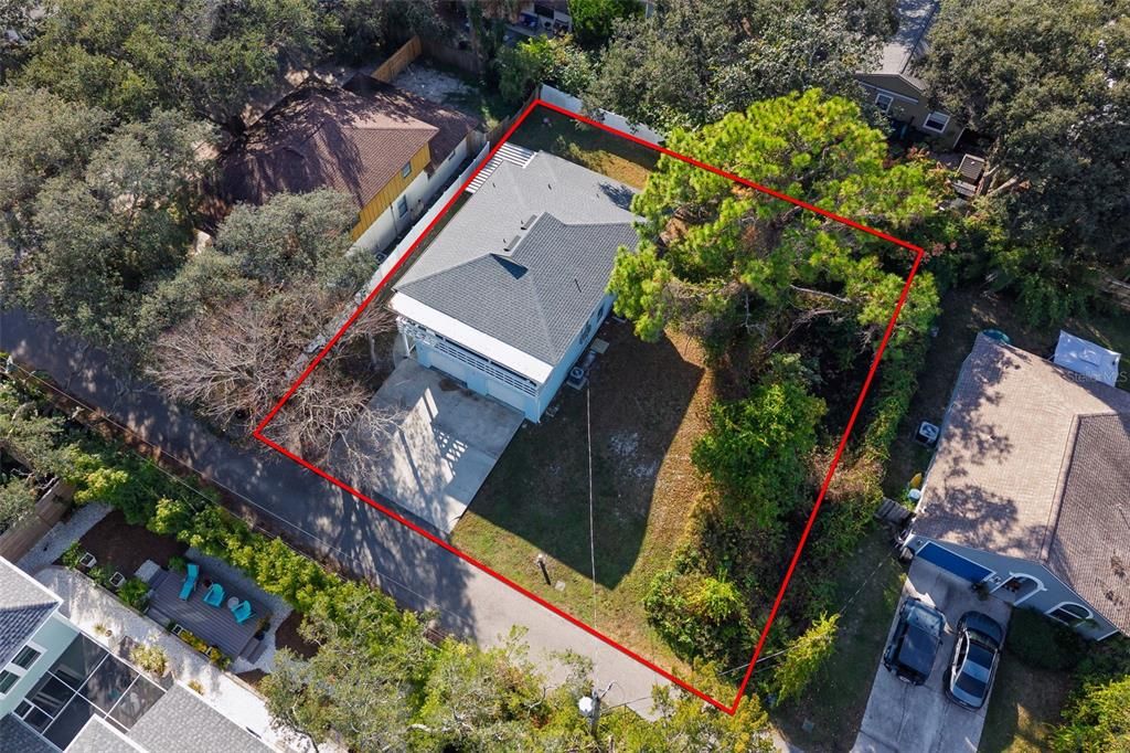 En Venta: $894,000 (6 camas, 0 baños, 2055 Pies cuadrados)