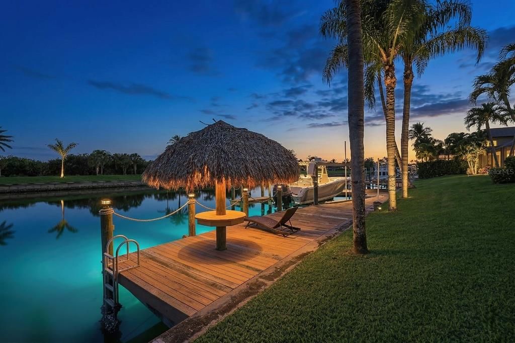 En Venta: $1,599,000 (3 camas, 3 baños, 2677 Pies cuadrados)