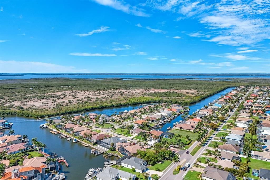 En Venta: $1,599,000 (3 camas, 3 baños, 2677 Pies cuadrados)