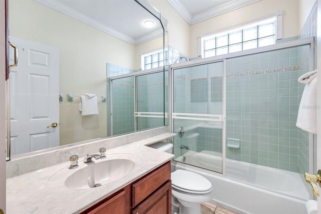 En Venta: $1,599,000 (3 camas, 3 baños, 2677 Pies cuadrados)