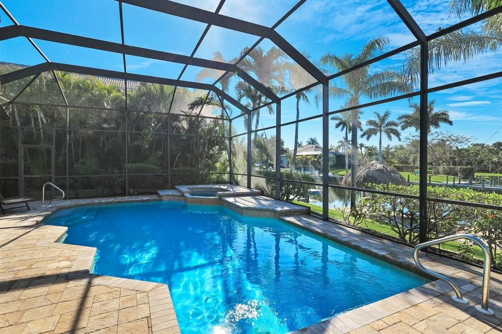 En Venta: $1,599,000 (3 camas, 3 baños, 2677 Pies cuadrados)