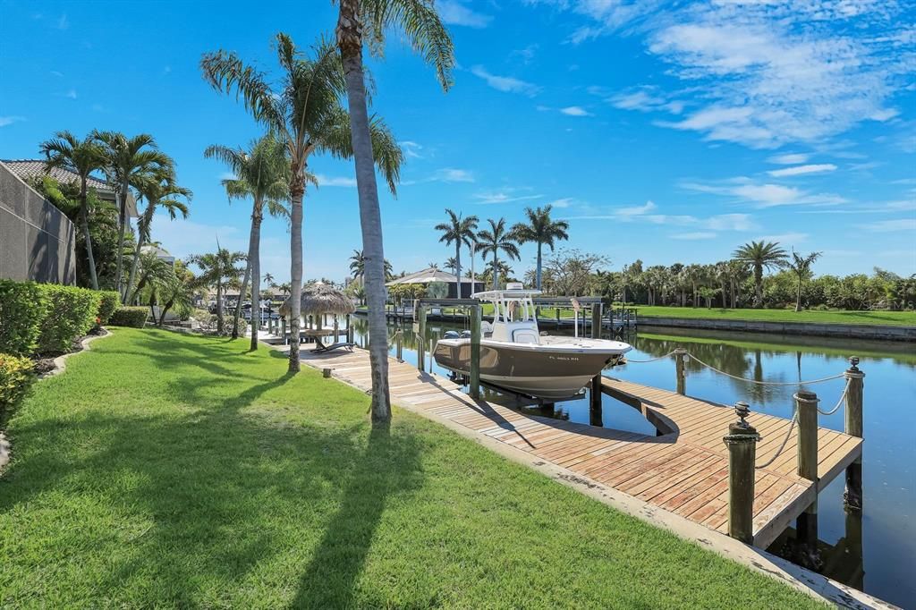 En Venta: $1,599,000 (3 camas, 3 baños, 2677 Pies cuadrados)