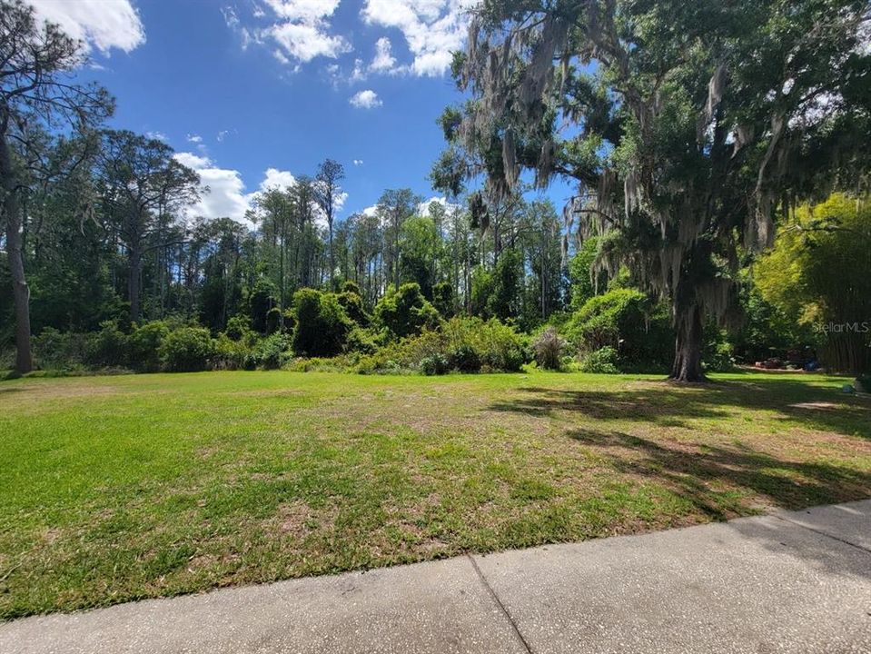 For Rent: $1,800 (2 beds, 1 baths, 1476 Square Feet)