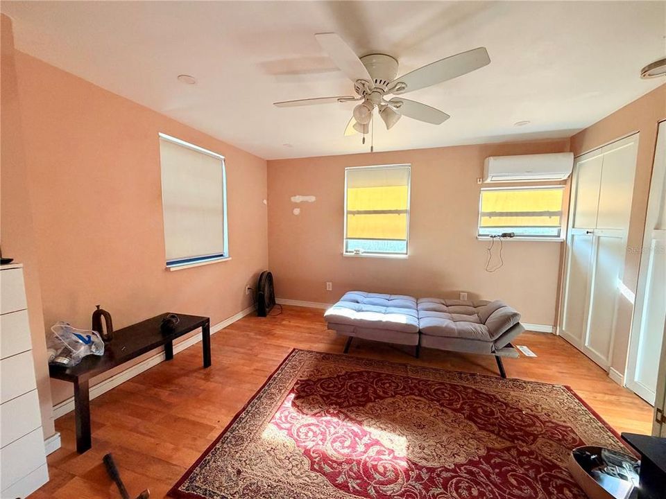 Active With Contract: $260,000 (4 beds, 3 baths, 1620 Square Feet)