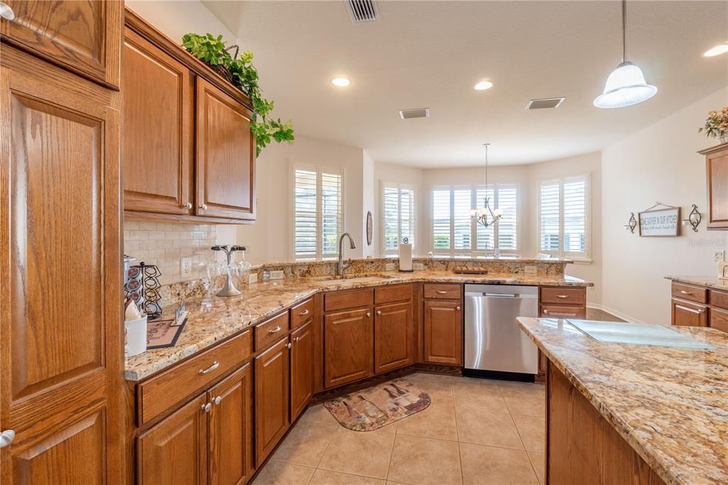 For Sale: $729,000 (3 beds, 2 baths, 2075 Square Feet)