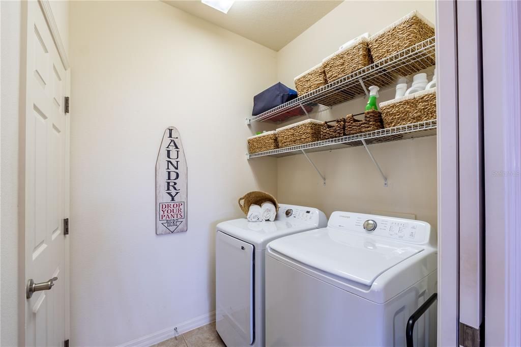 For Sale: $729,000 (3 beds, 2 baths, 2075 Square Feet)