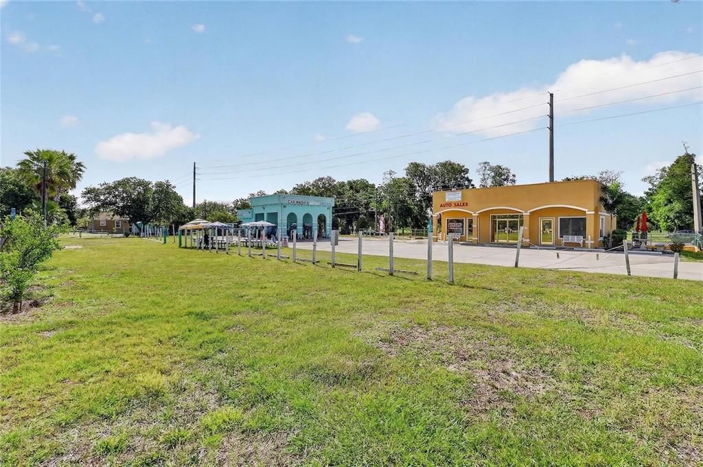En Venta: $299,000 (0.11 acres)