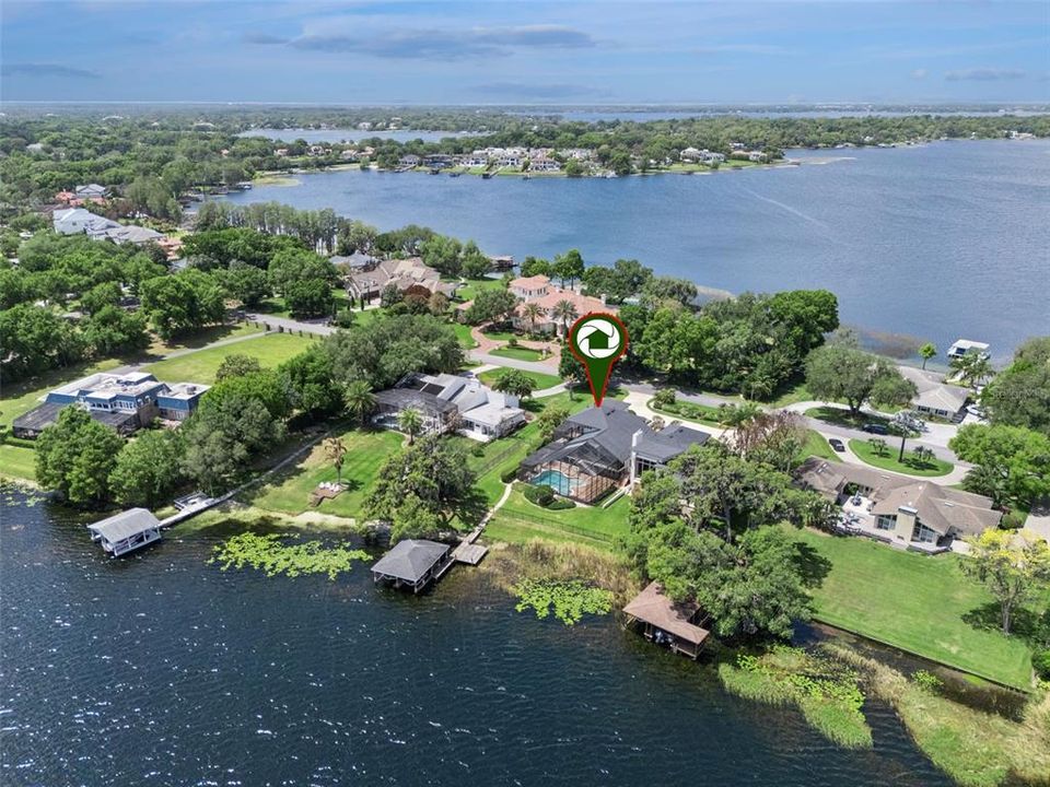 For Sale: $2,950,000 (5 beds, 4 baths, 7153 Square Feet)