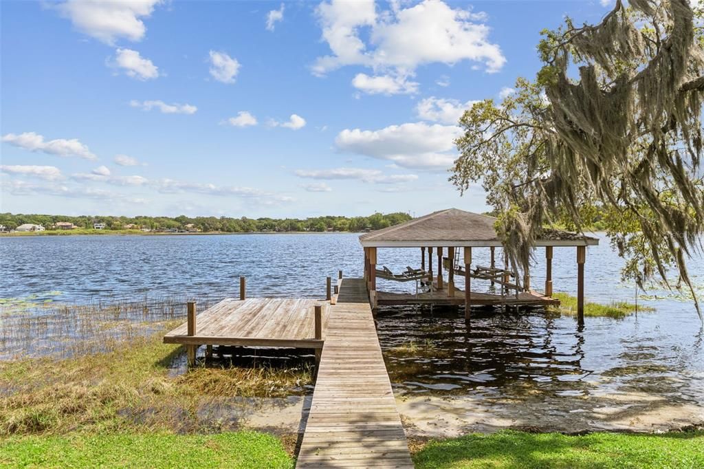For Sale: $2,950,000 (5 beds, 4 baths, 7153 Square Feet)