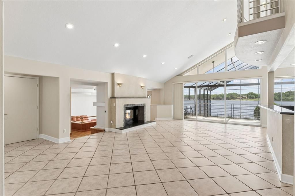 For Sale: $2,950,000 (5 beds, 4 baths, 7153 Square Feet)
