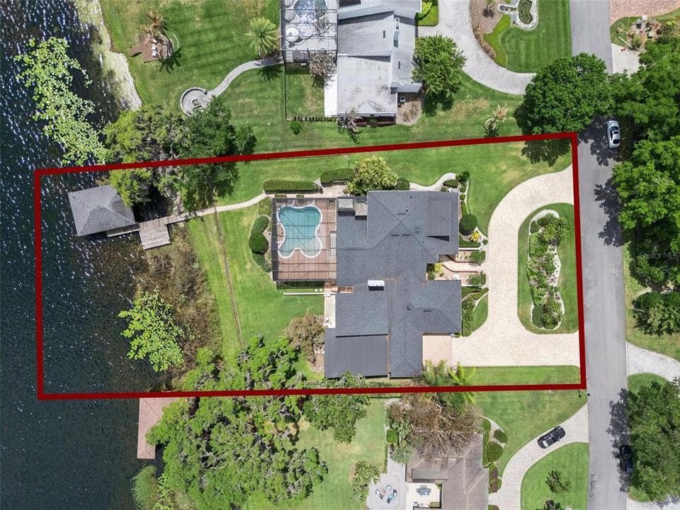 For Sale: $2,950,000 (5 beds, 4 baths, 7153 Square Feet)