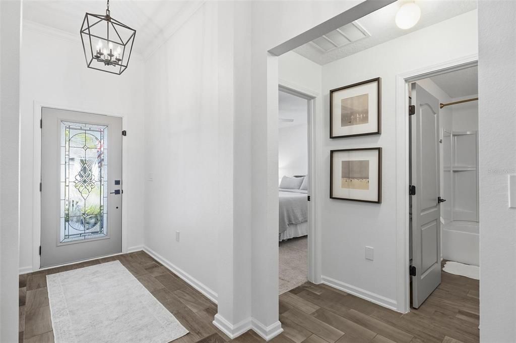 Activo con contrato: $350,000 (3 camas, 2 baños, 1914 Pies cuadrados)