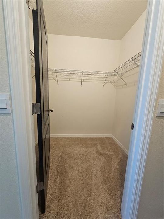 En Renta: $2,300 (3 camas, 2 baños, 1711 Pies cuadrados)