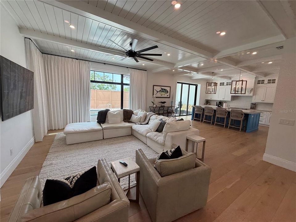 For Sale: $1,324,000 (4 beds, 3 baths, 2843 Square Feet)
