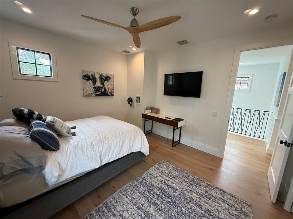 For Sale: $1,324,000 (4 beds, 3 baths, 2843 Square Feet)