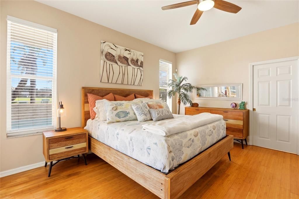 For Sale: $405,000 (3 beds, 2 baths, 1572 Square Feet)