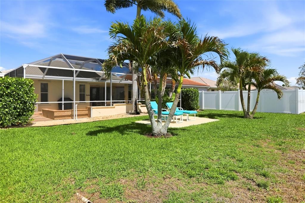 For Sale: $405,000 (3 beds, 2 baths, 1572 Square Feet)