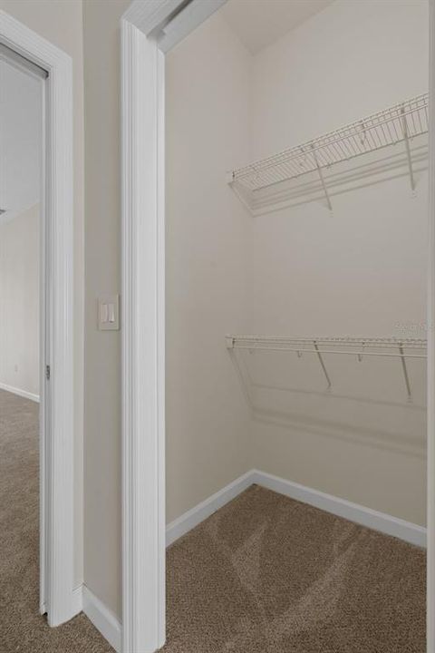 Active With Contract: $425,000 (3 beds, 2 baths, 2189 Square Feet)