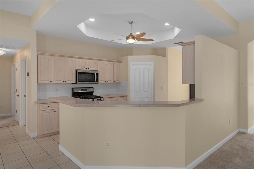 Active With Contract: $425,000 (3 beds, 2 baths, 2189 Square Feet)