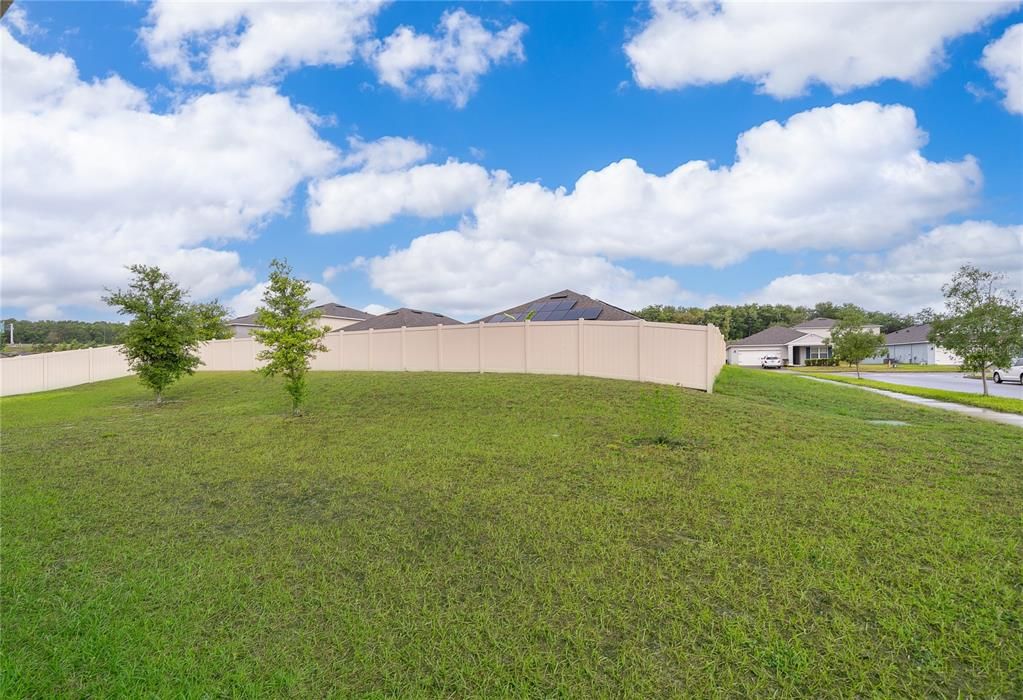 For Sale: $409,000 (4 beds, 2 baths, 1846 Square Feet)