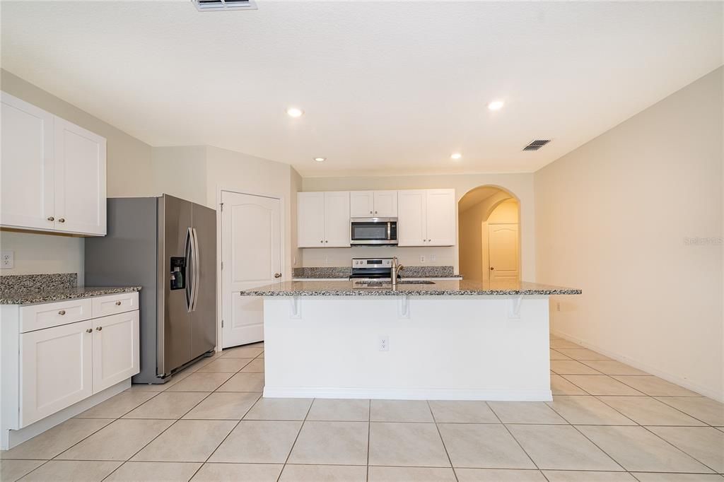 For Sale: $409,000 (4 beds, 2 baths, 1846 Square Feet)