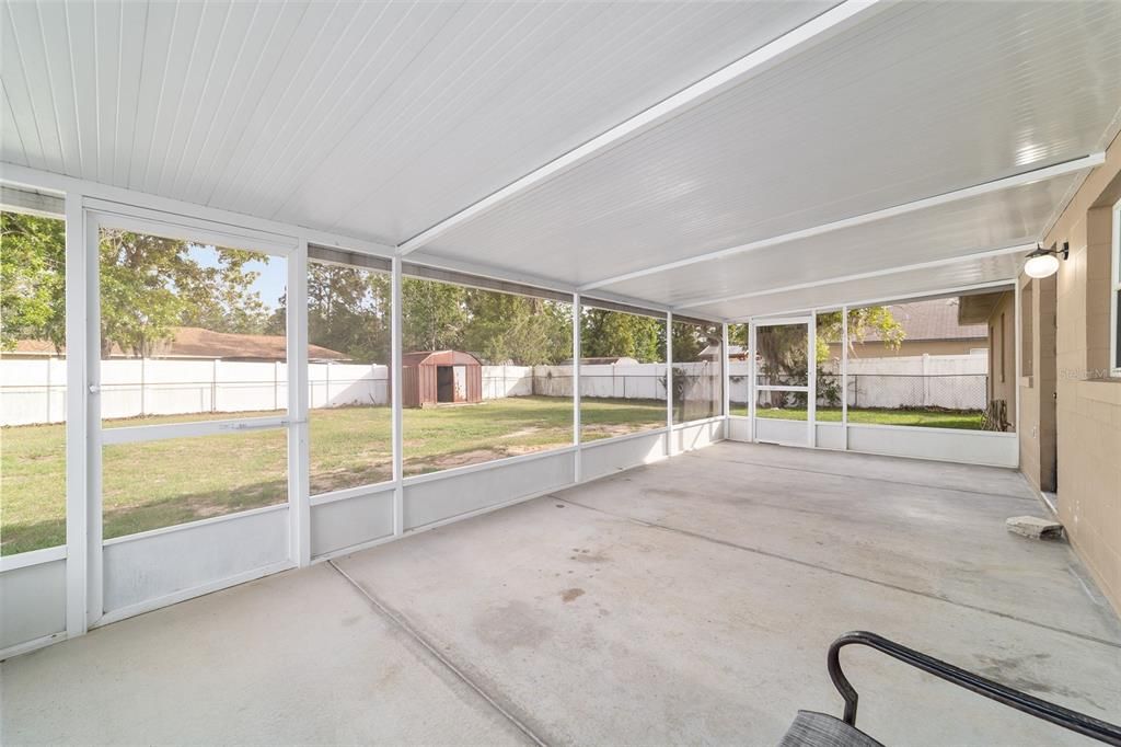 Activo con contrato: $219,900 (3 camas, 2 baños, 1188 Pies cuadrados)