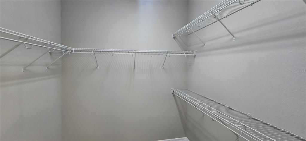 В аренду: $3,499 (3 спален, 2 ванн, 2300 Квадратных фут)