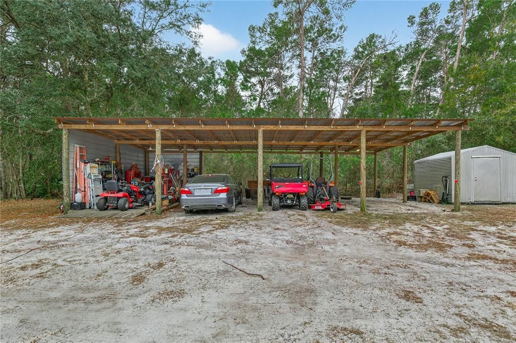 For Sale: $299,000 (3 beds, 2 baths, 1248 Square Feet)