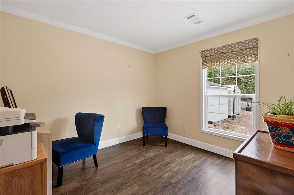 For Sale: $299,000 (3 beds, 2 baths, 1248 Square Feet)