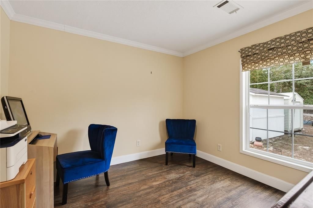 For Sale: $299,000 (3 beds, 2 baths, 1248 Square Feet)