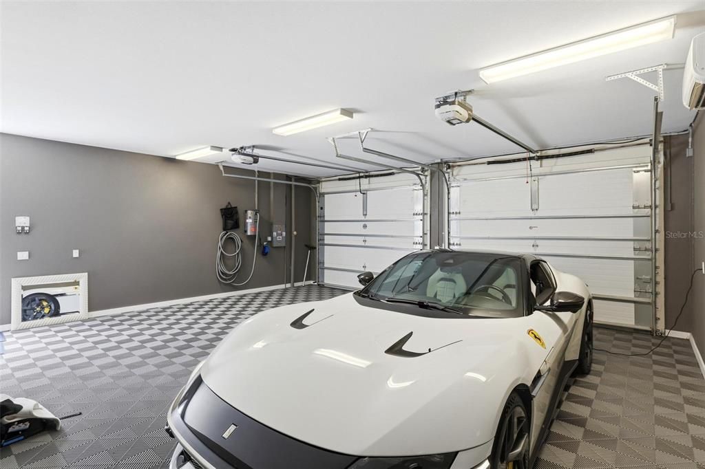 Activo con contrato: $3,950,000 (5 camas, 5 baños, 4871 Pies cuadrados)