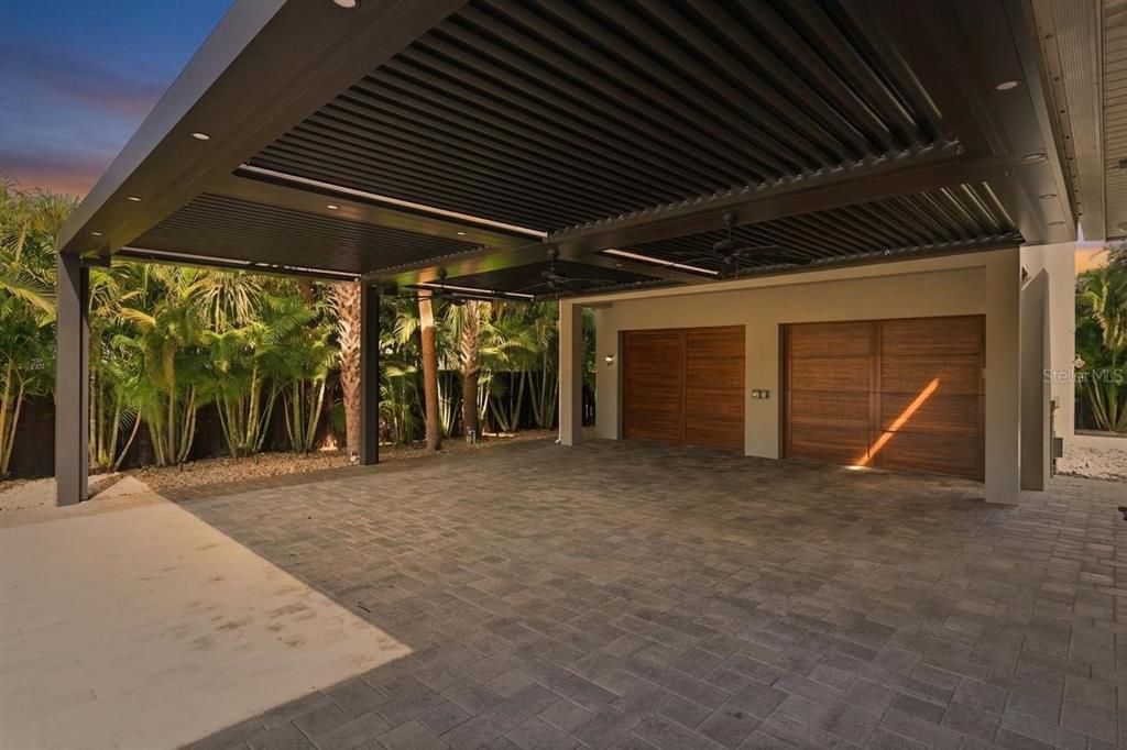 Activo con contrato: $3,950,000 (5 camas, 5 baños, 4871 Pies cuadrados)