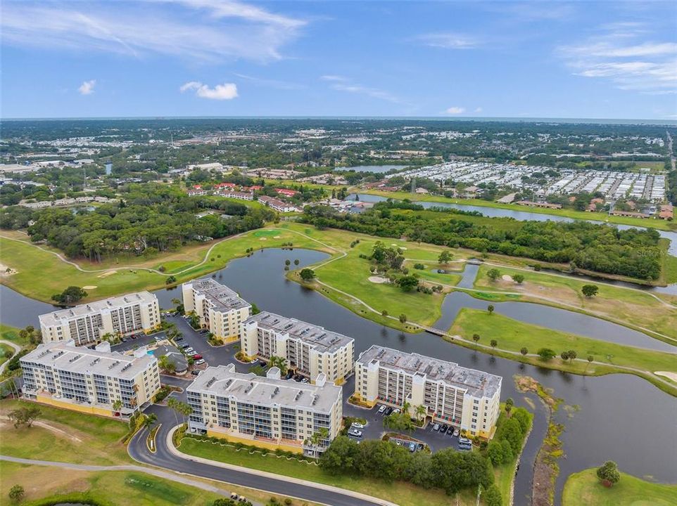 Под контрактом: $1,999 (2 спален, 2 ванн, 1324 Квадратных фут)