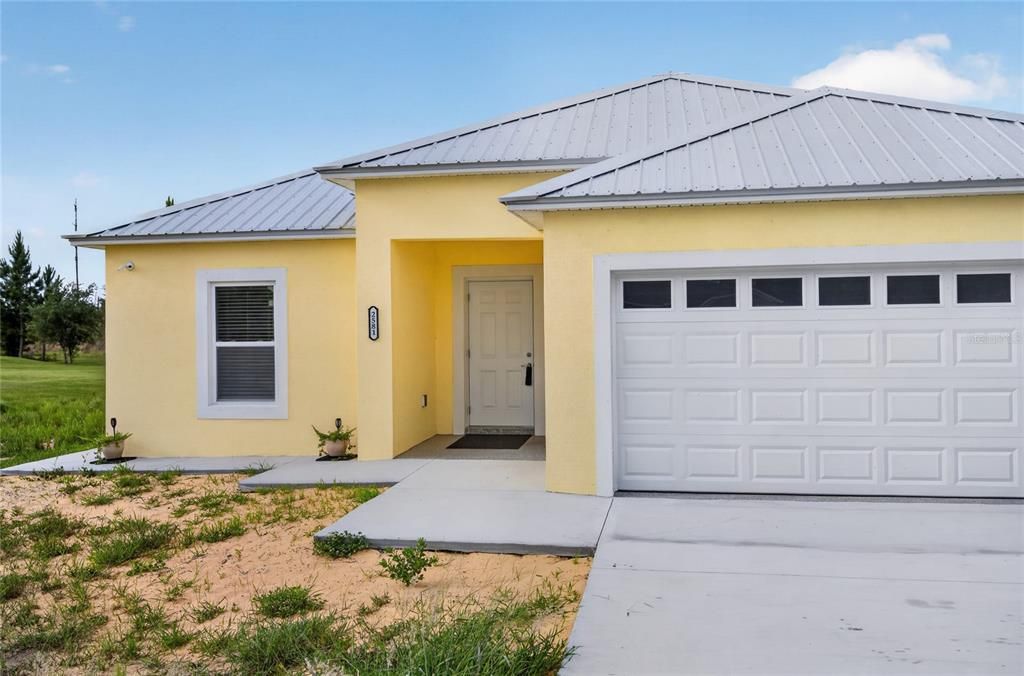 На продажу: $329,000 (3 спален, 2 ванн, 1640 Квадратных фут)