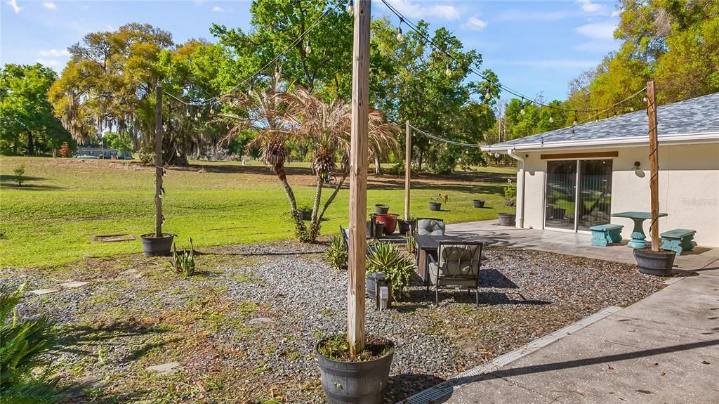 En Venta: $992,000 (4 camas, 3 baños, 2799 Pies cuadrados)