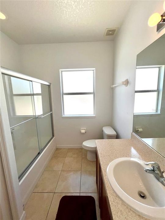 For Rent: $2,150 (3 beds, 2 baths, 1468 Square Feet)
