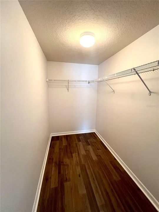 For Rent: $2,150 (3 beds, 2 baths, 1468 Square Feet)