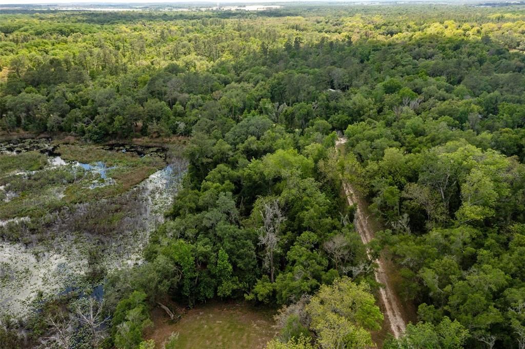 На продажу: $17,000 (0.37 acres)