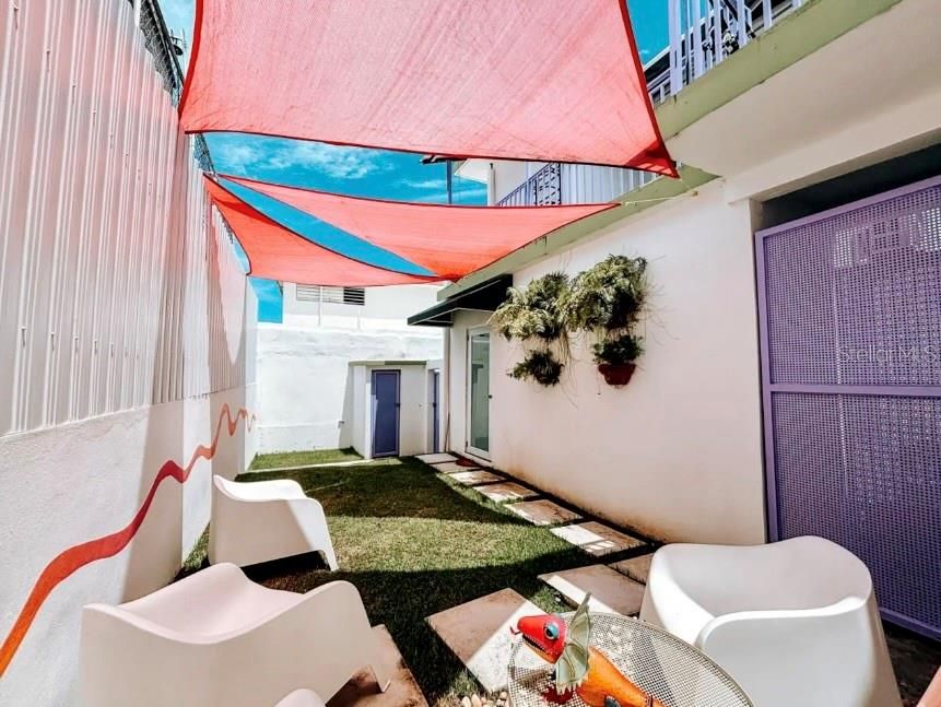 For Sale: $348,000 (5 beds, 0 baths, 0 Square Feet)