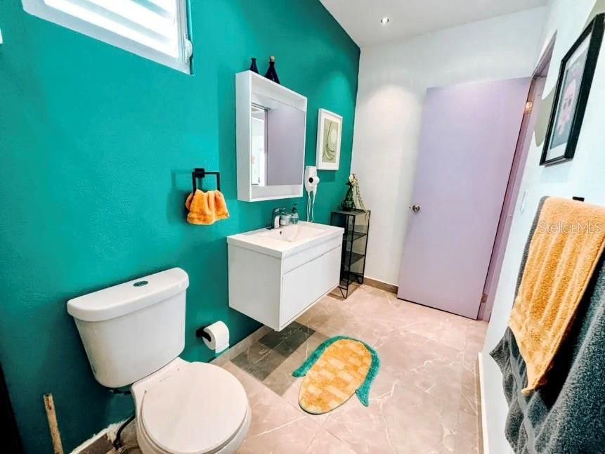 For Sale: $348,000 (5 beds, 0 baths, 0 Square Feet)