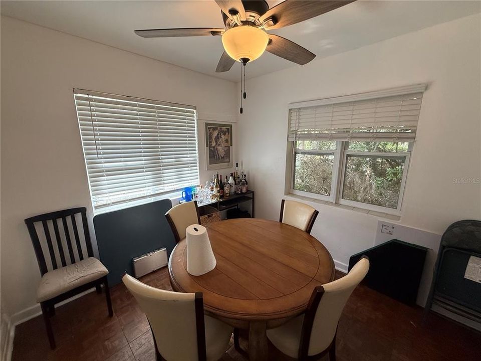 For Sale: $565,000 (5 beds, 3 baths, 2275 Square Feet)