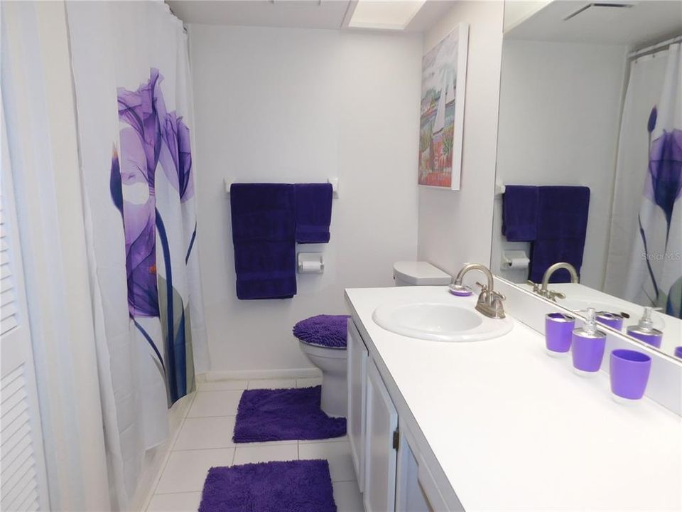 В аренду: $1,900 (2 спален, 2 ванн, 924 Квадратных фут)