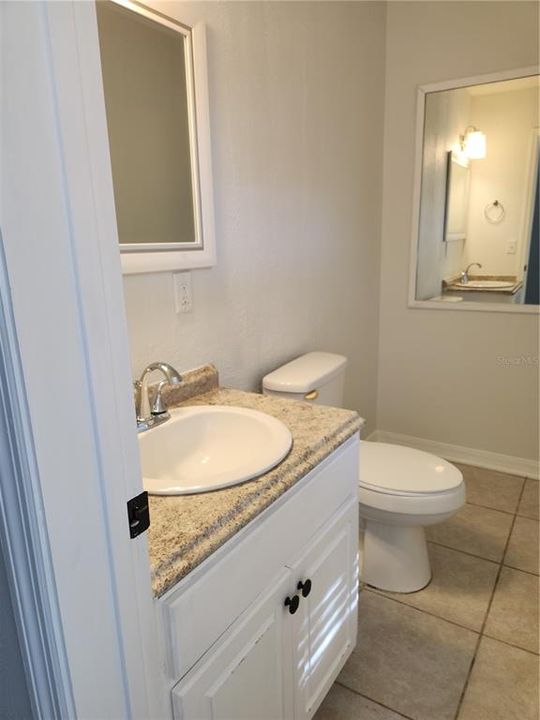 Active With Contract: $199,900 (3 beds, 1 baths, 1008 Square Feet)