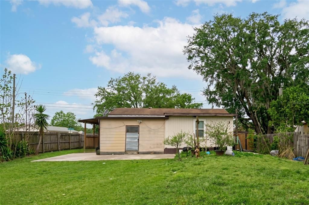 For Sale: $198,000 (3 beds, 2 baths, 768 Square Feet)