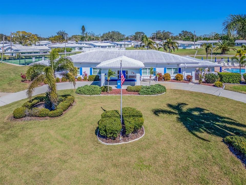 En Venta: $479,000 (4 camas, 3 baños, 2307 Pies cuadrados)