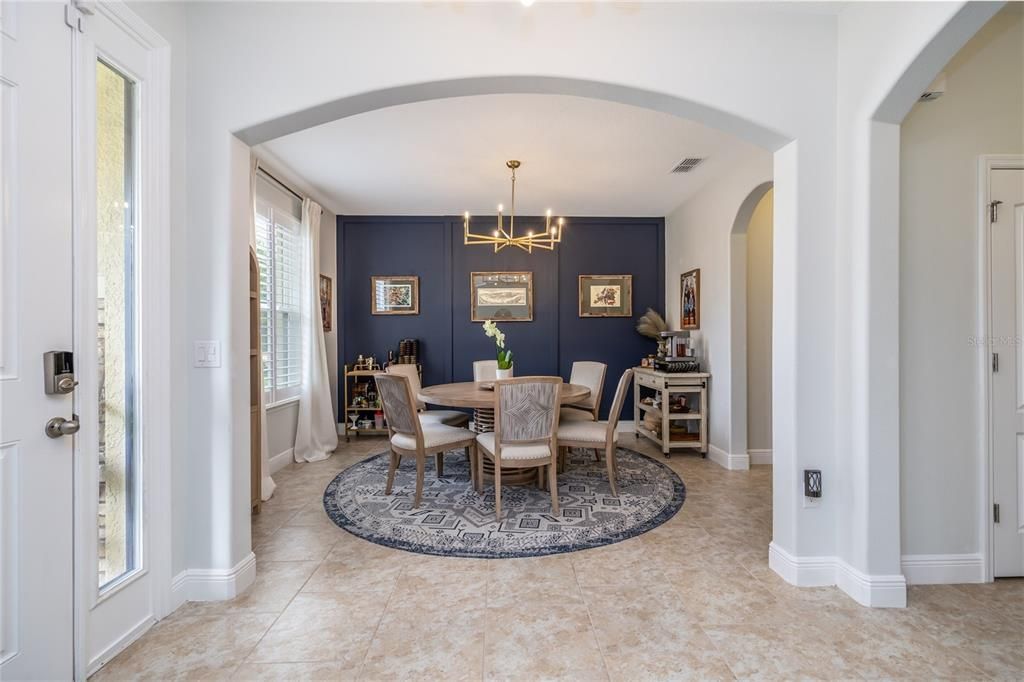 Active With Contract: $610,000 (4 beds, 3 baths, 3068 Square Feet)