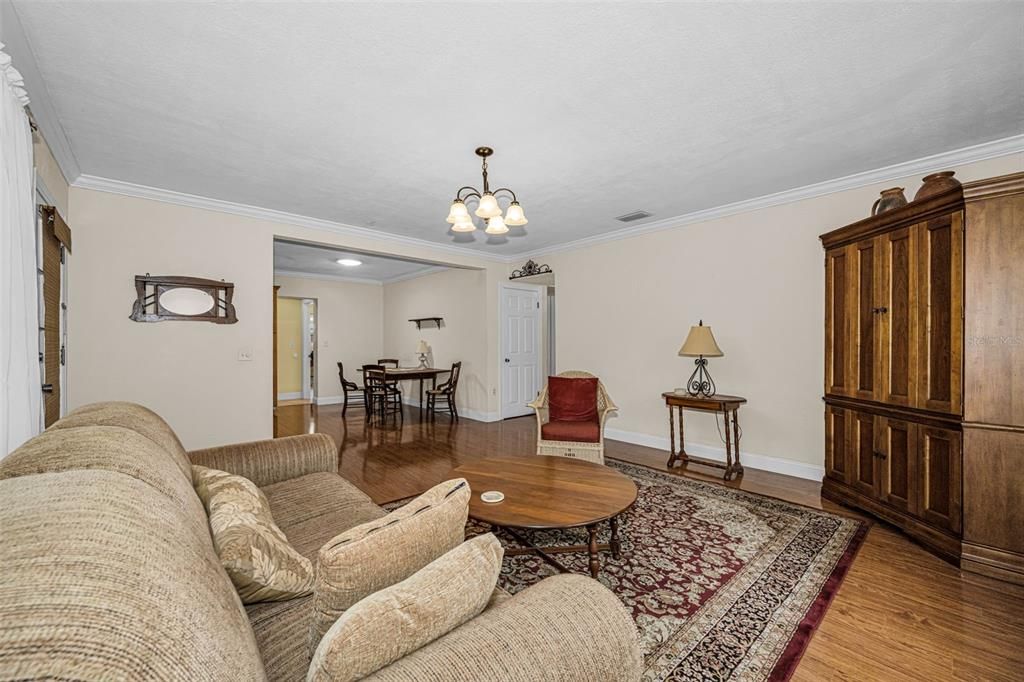 В аренду: $4,500 (3 спален, 2 ванн, 1500 Квадратных фут)