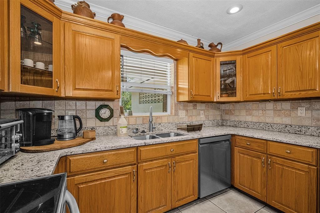 В аренду: $4,500 (3 спален, 2 ванн, 1500 Квадратных фут)