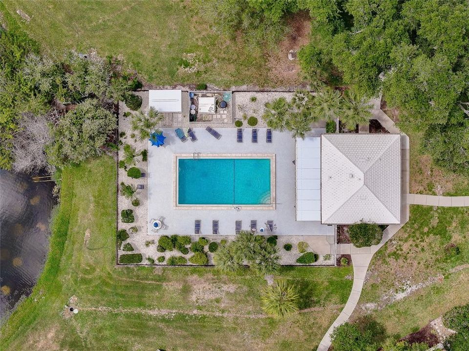 Activo con contrato: $244,000 (3 camas, 2 baños, 1319 Pies cuadrados)